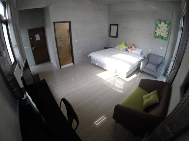 カピバラ ホステル