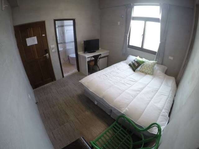 カピバラ ホステル