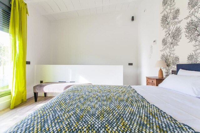 セビーリャ アルキラ アンプリオス アパルタメントス デュプレックス エン サン ベルナルド