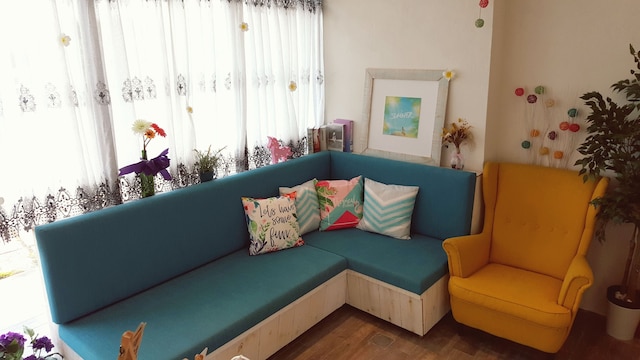 アズール イン (湛藍海岸民宿)