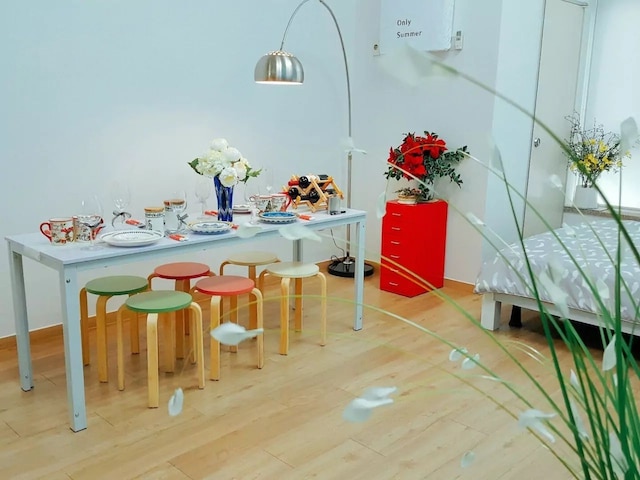 リー アパートメント 1