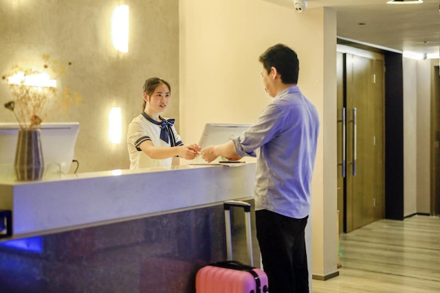 9H ホテル (九屋未来酒店)