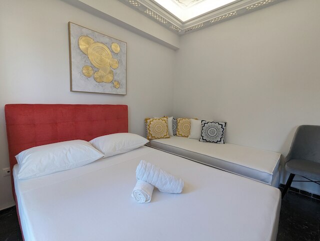 アクロポリス ビュー ドリーム アパートメンツ