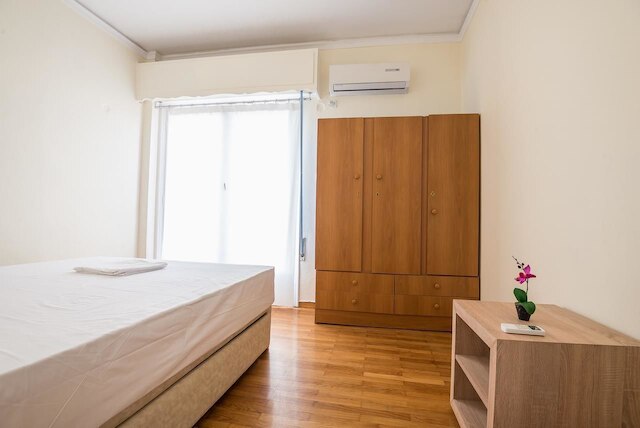 アクロポリス ビュー パラダイス アパートメンツ