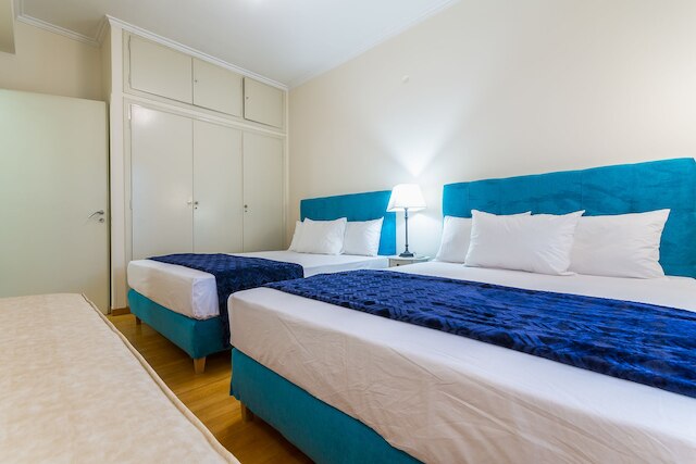 ビクトリア クイーンズ パラダイス アパートメンツ