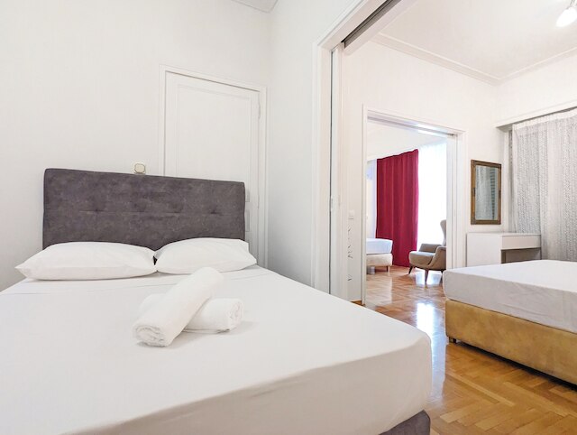 ビクトリア グランド パレス アパートメンツ