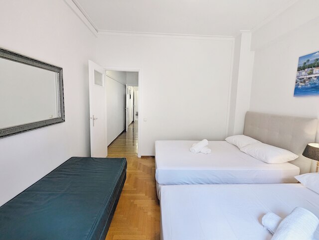 ビクトリア グランド パレス アパートメンツ