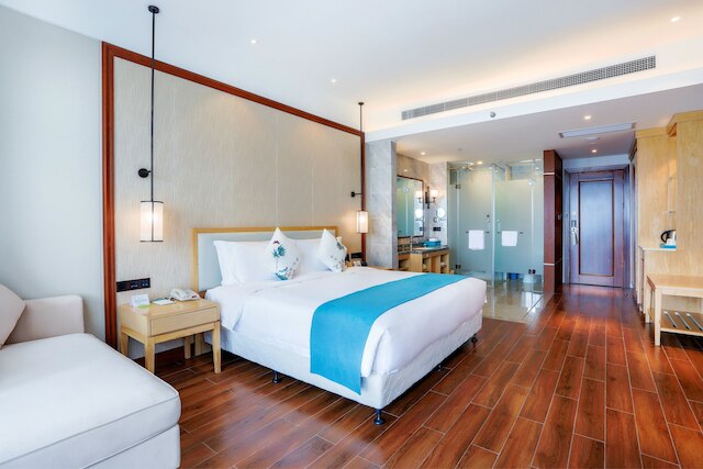 大東海ホテル三亜 (三亚大东海酒店)