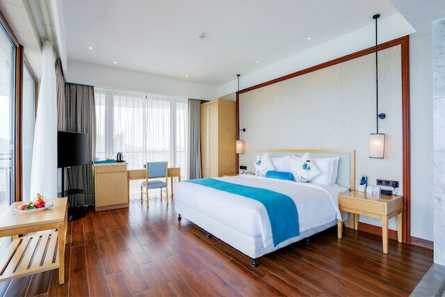 大東海ホテル三亜 (三亚大东海酒店)