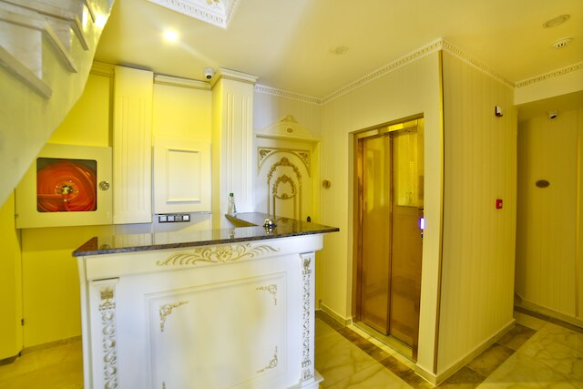 ナイラ パレス ホテル