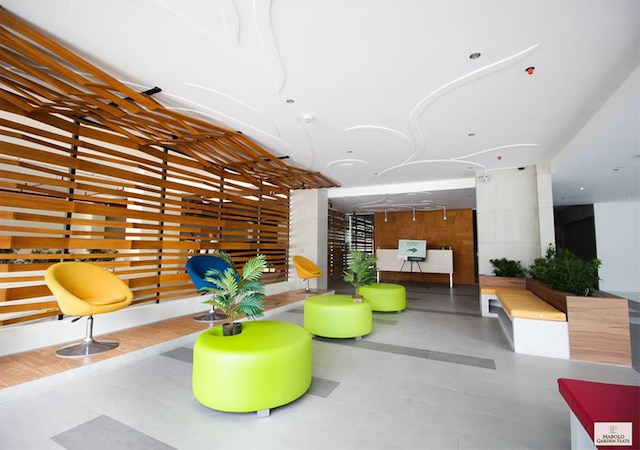 マボロ ガーデン フラット バイ SDC