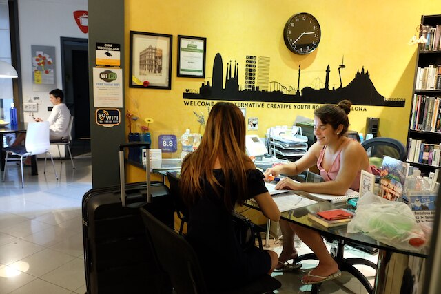 オルタナティブ クリエイティブ ユース ホステル バルセロナ