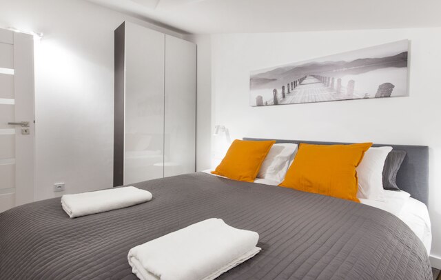 アパートホテル フロリアンスカ 24