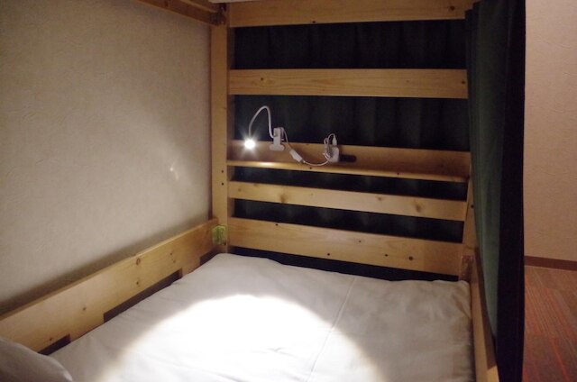 ゲストハウス ポップトーン