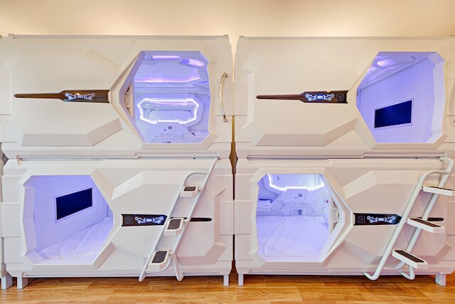 アンキュラ カプセル ホテル