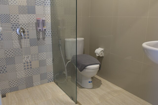 クブ クトゥス ホームステイ