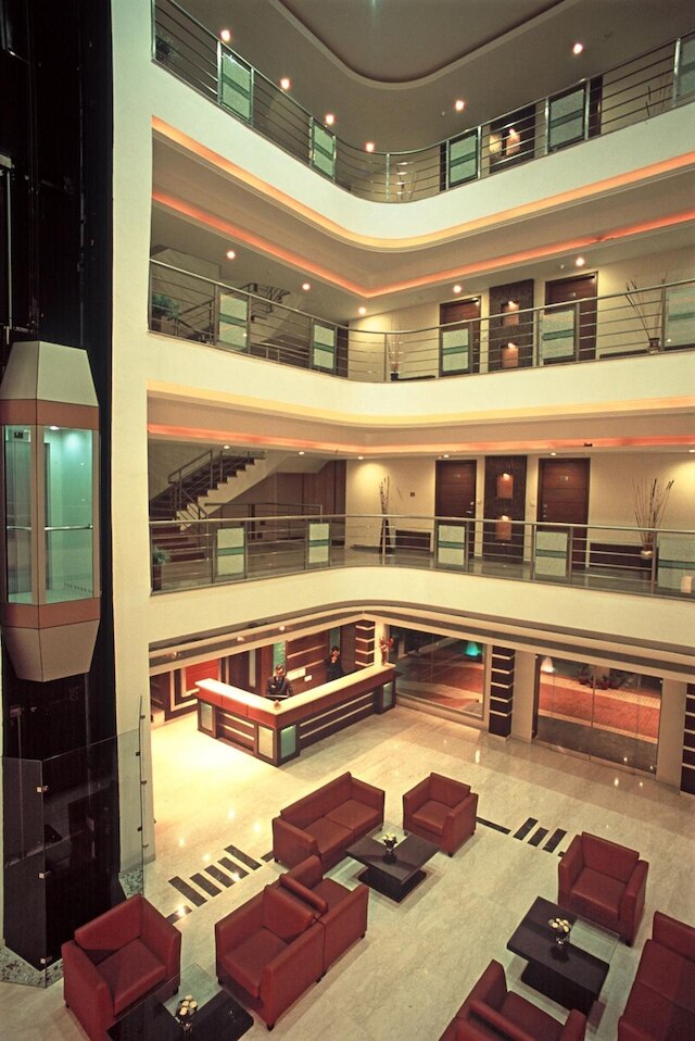 レモン ツリー ホテル バディ