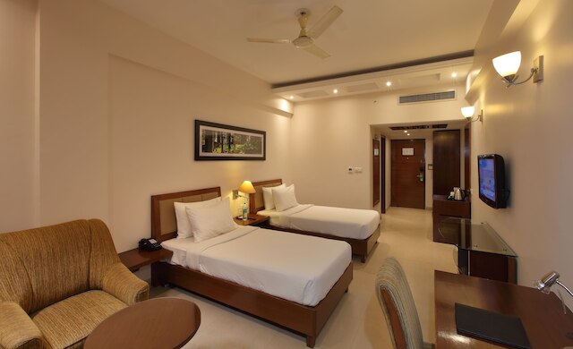 レモン ツリー ホテル バディ