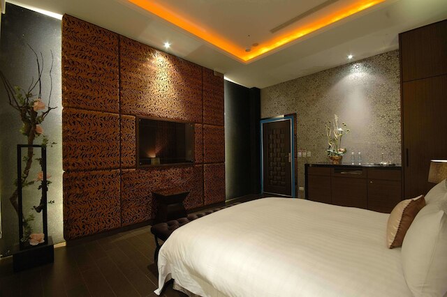 ドバイ モーテル (杜拜時尚戀館)