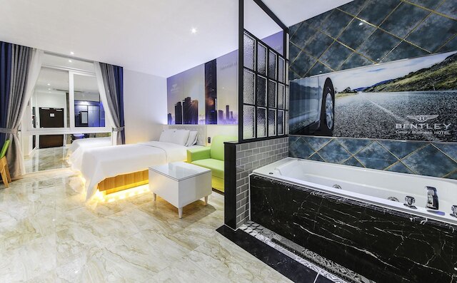 ベントレー ビジネス ホテル