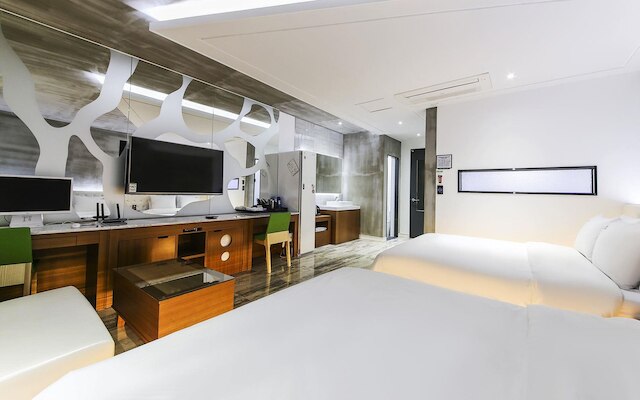 ベントレー ビジネス ホテル