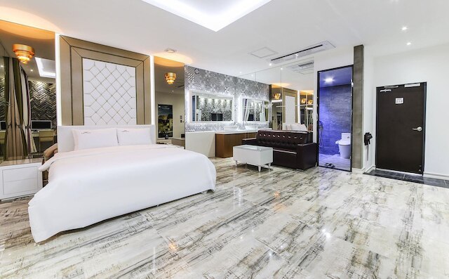 ベントレー ビジネス ホテル