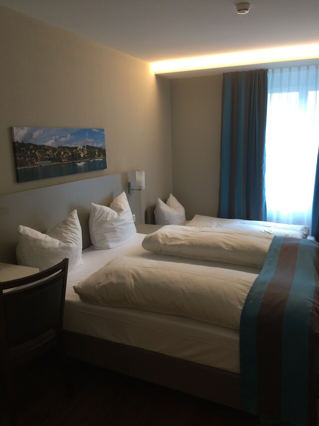 トリップ イン チューリッヒ ホテル