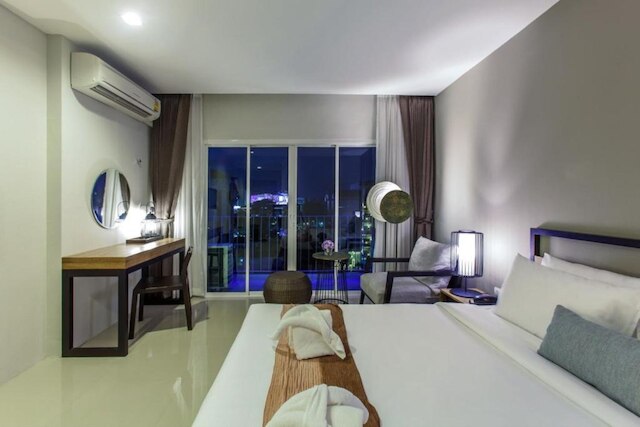 ハグ ニマン ホテル