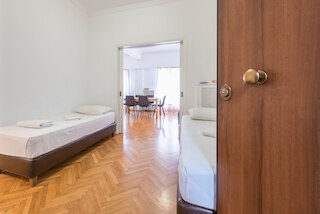 ビクトリア サン アパートメンツ