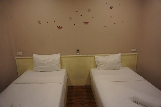 クイーンズ ホテル