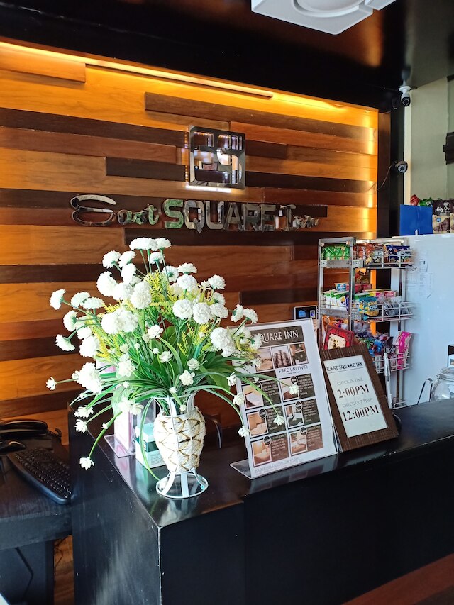 イースト スクエア イン