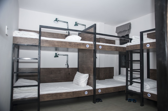 ハー ホテル - ホステル