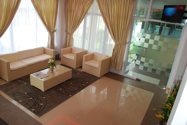 ホテル プラチナム タムウェ