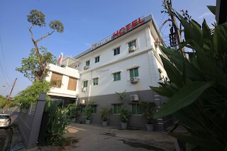 ロイヤル プラチナム ホテル