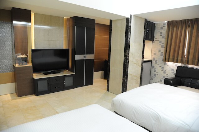 ミッシェル ホテル (楓華蜜雪兒精品旅館)