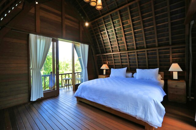 ラジャ ウッズ ヴィラ