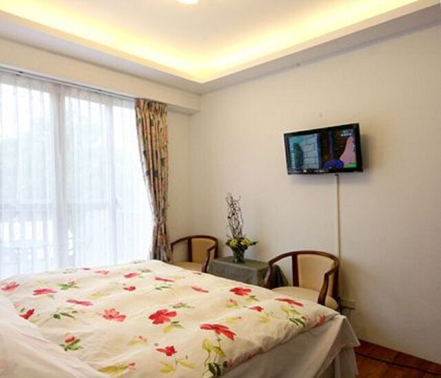 ヌヌ ハウス ゲスト ハウス (山中城寶渡假民宿)