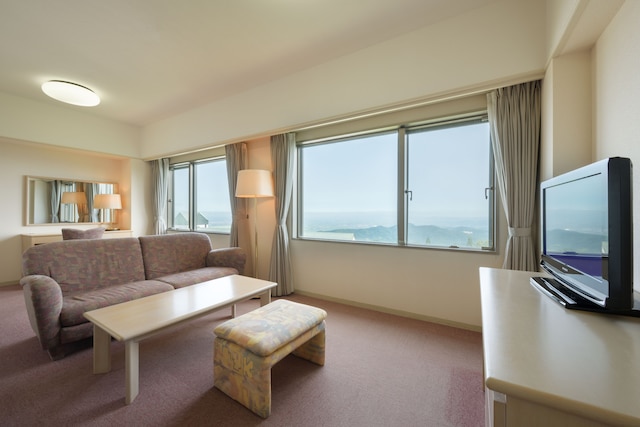 青森 ワイナリー ホテル