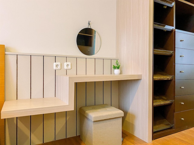 コージー 2 ベッドルームズ スディルマン タワー アパートメント バイ トラベリオ