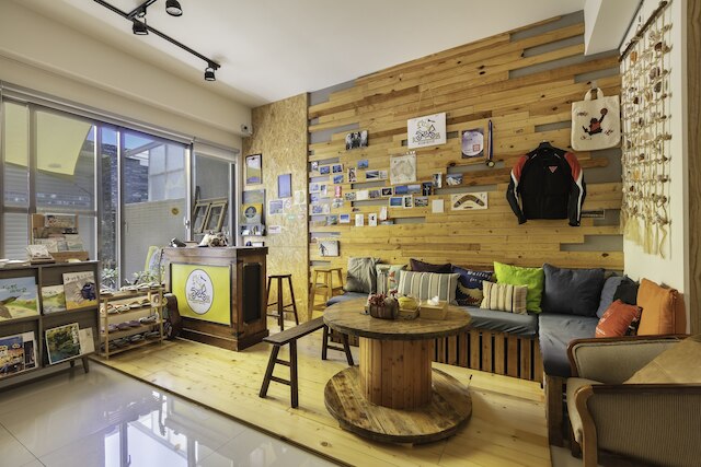 K&B ハッピー ホステル