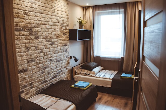 スタボバ アパートメント ウィズ プライベート ガレージ