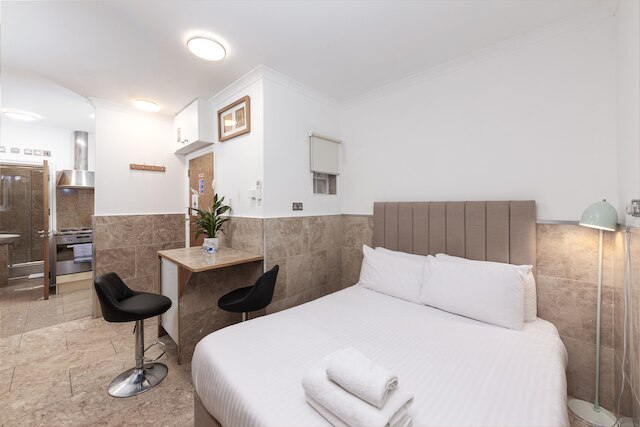 アーガイル アパート ホテル