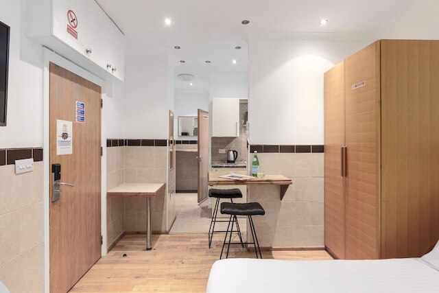 アーガイル アパート ホテル