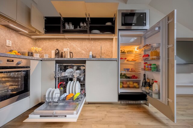 ロウレン アパートメンツ