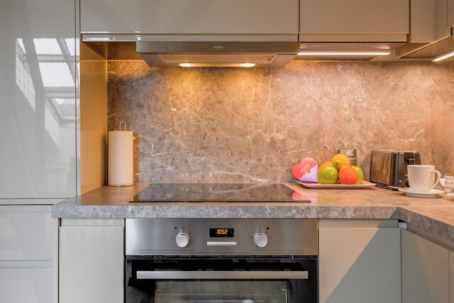 ロウレン アパートメンツ