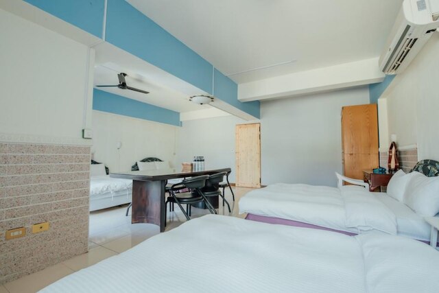 ルナシー アパートメント (月光海公寓)