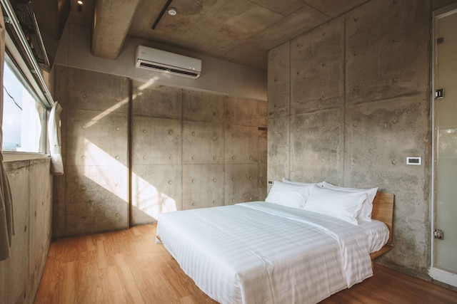 ジュウザイ (住在)