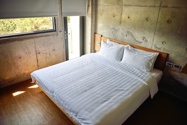 ジュウザイ (住在)