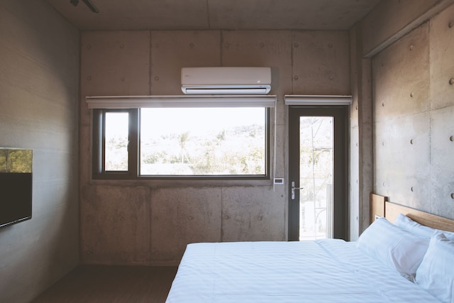 ジュウザイ (住在)