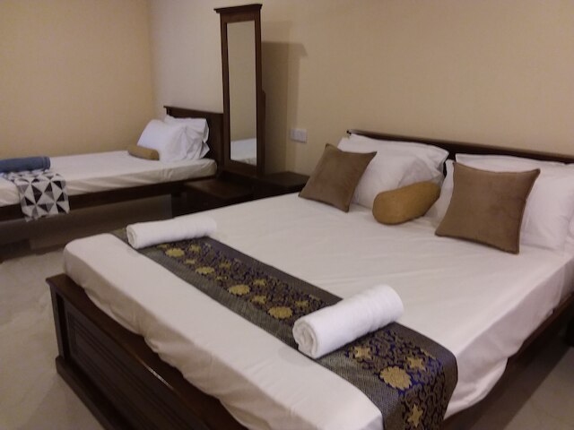 コロンボ レジデンス - ラグジュアリー ハウス - B & B